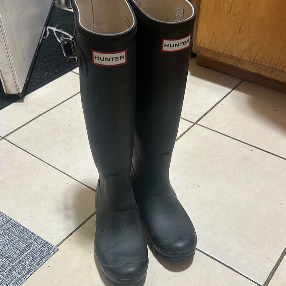 Hunter rain boots